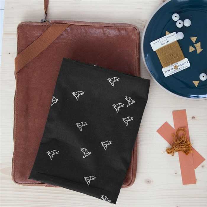 Coton Bye Bye Birdie black - Coupon de 1 m Coton Bye Bye Birdie black - Coupon de 1 m