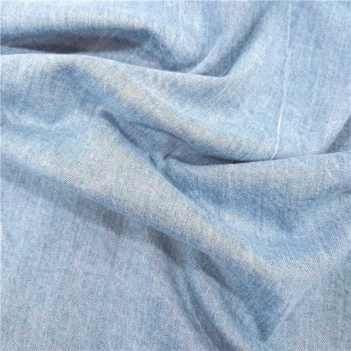 Jeans bleu clair Jeans bleu clair